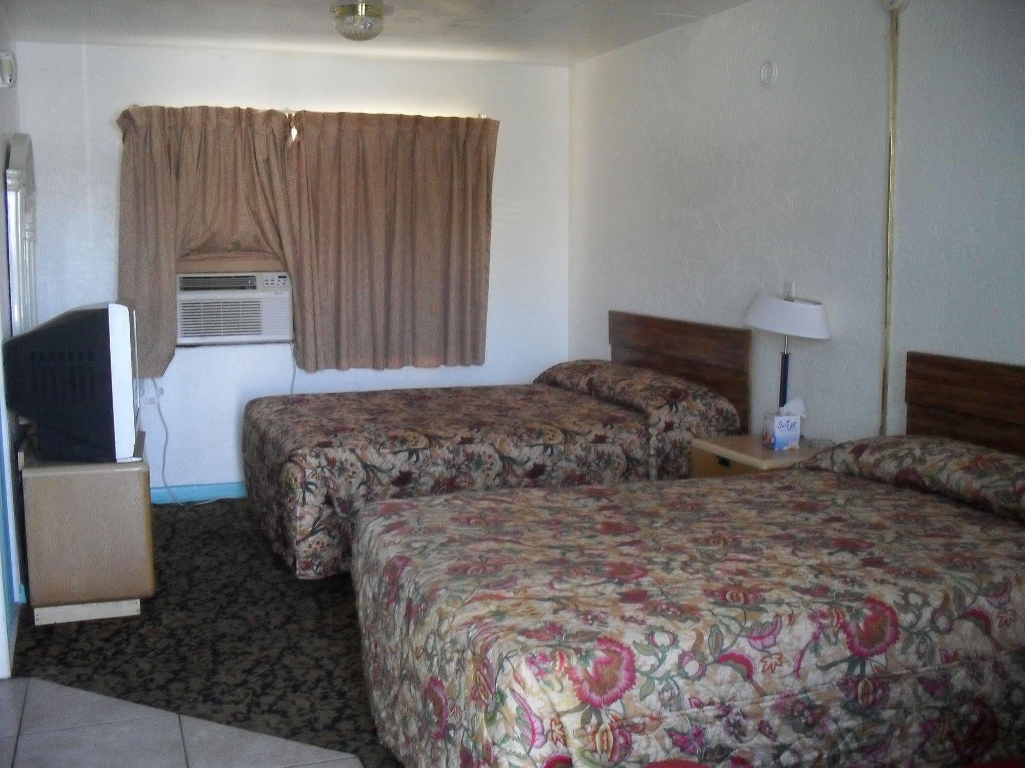 Shore Winds Motel Дейтона-Бич Экстерьер фото